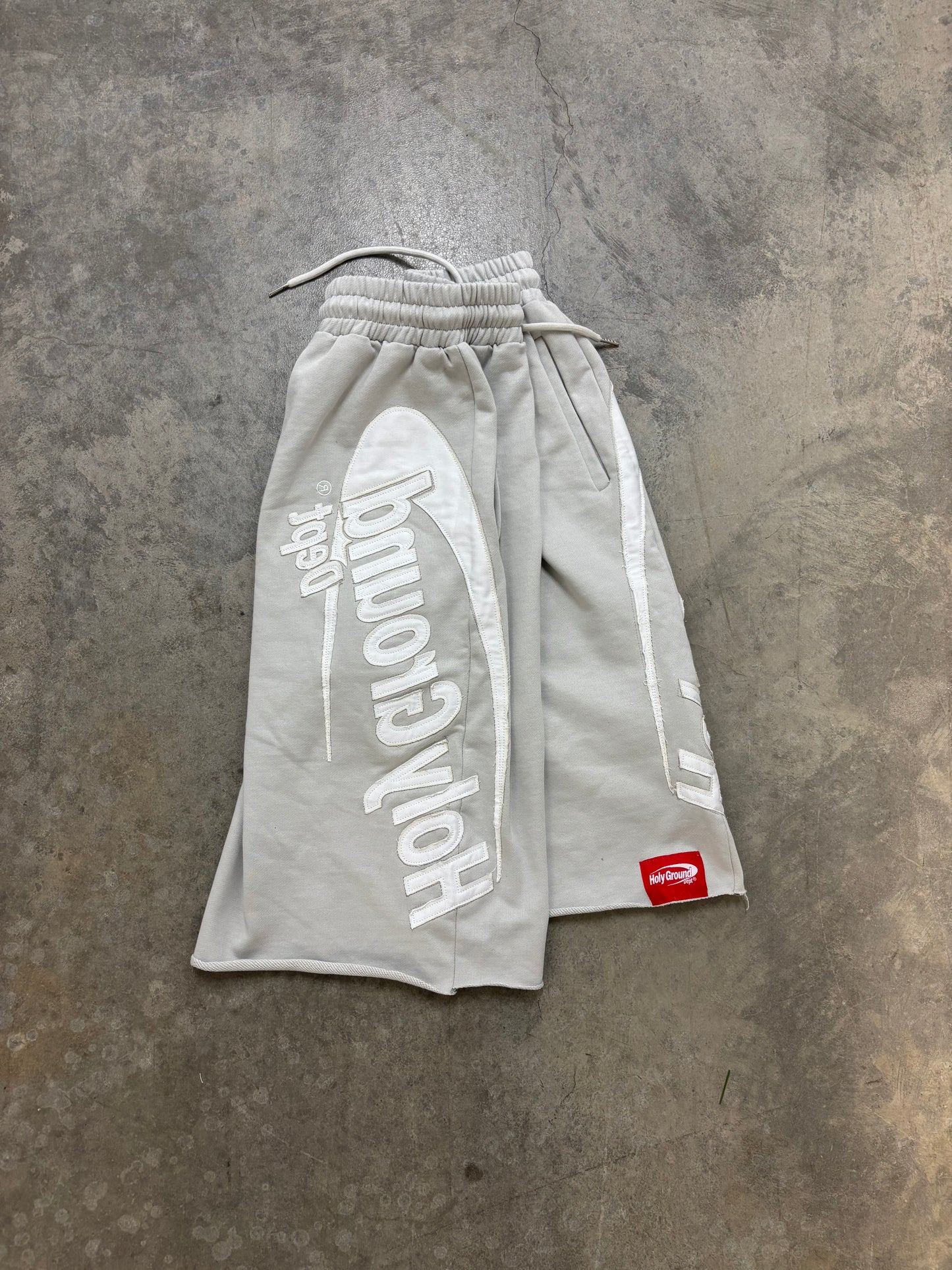 Holy Ground 3/4 Sweat Shorts-Gray