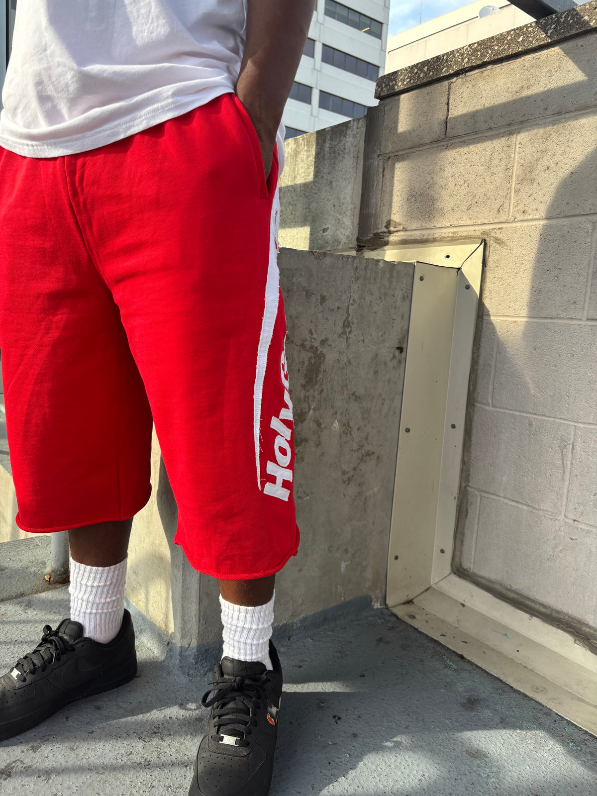 HG Capri Shorts (Red)